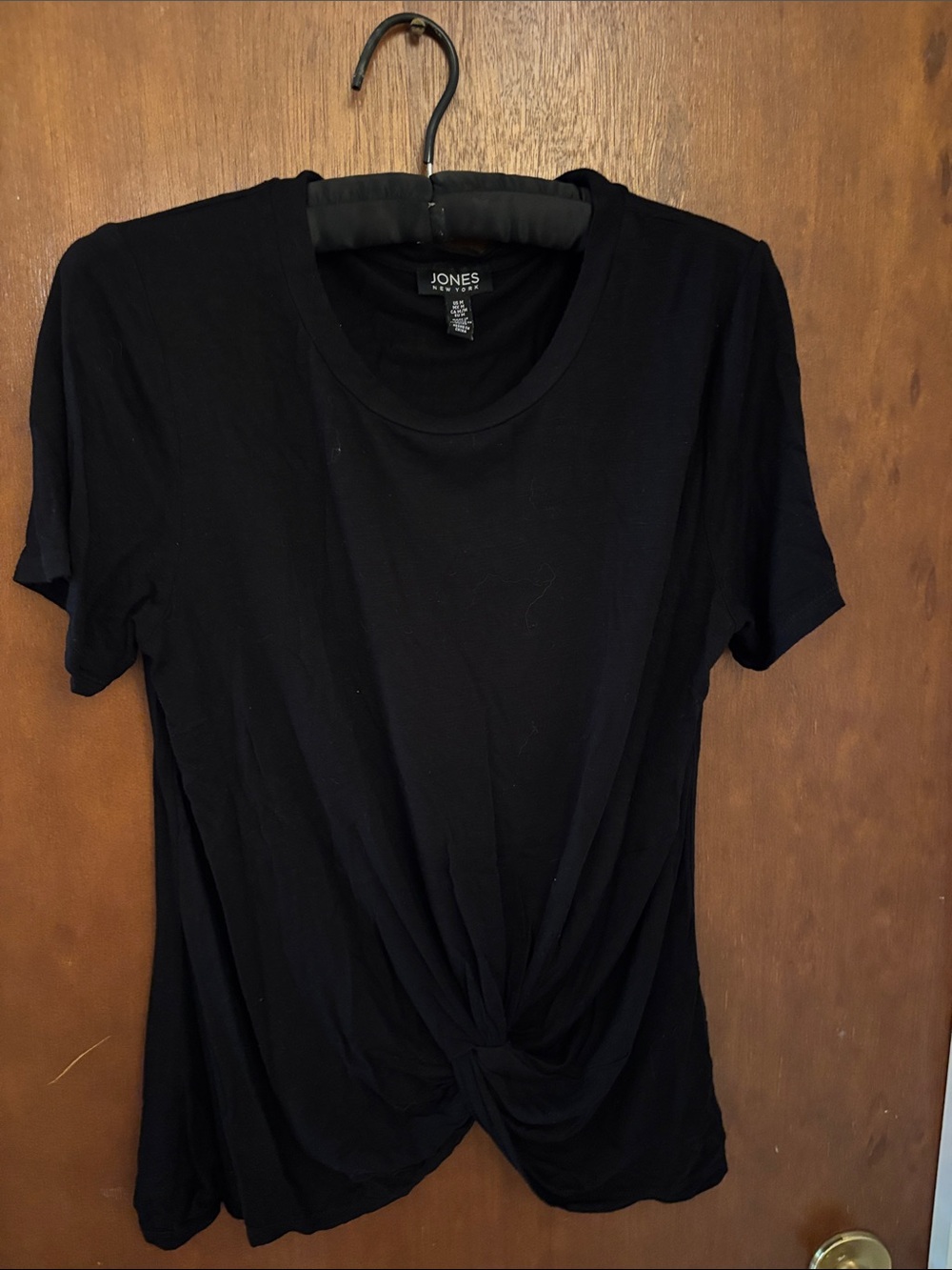 Jones New York Black Twist-Knot Short Sleeve Tee